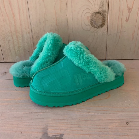 UGG DISQUETTE SCATTER GRAPHIC GREEN PLATFORM SLIPPERS WOMENS US 8 NEW - Picture 3 of 8